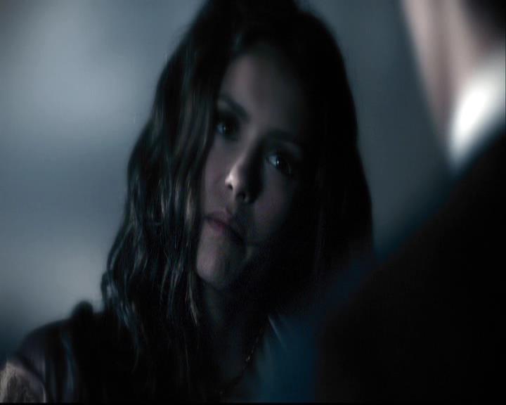 VampireDiariesWorld-dot-org_2x04MemoryLane2200.jpg