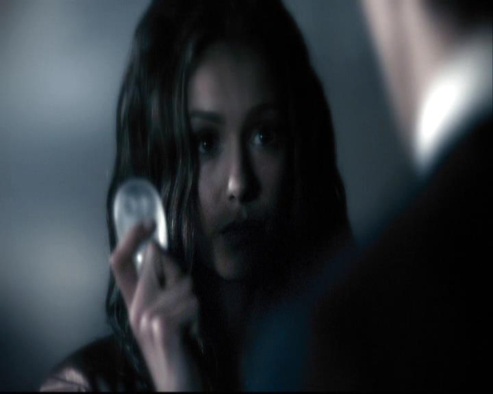 VampireDiariesWorld-dot-org_2x04MemoryLane2204.jpg