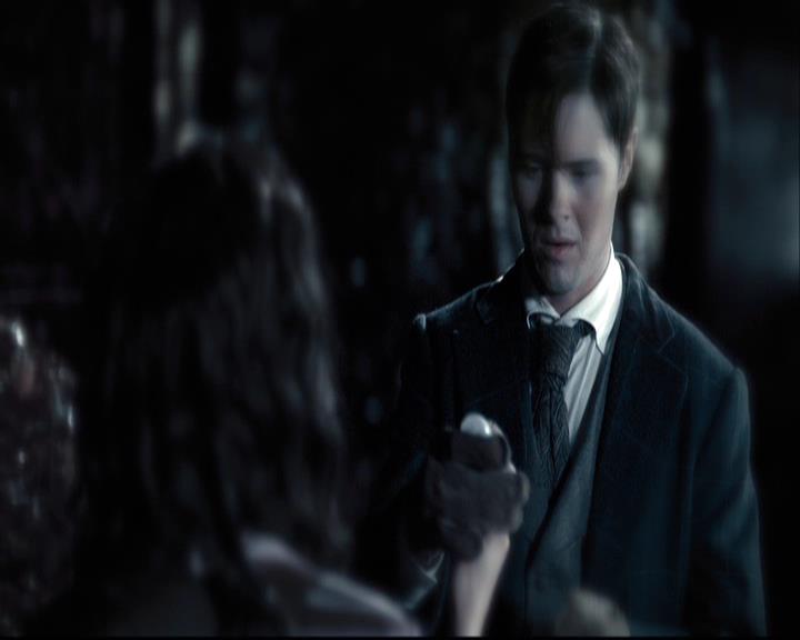 VampireDiariesWorld-dot-org_2x04MemoryLane2207.jpg