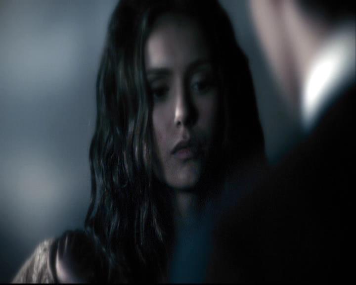 VampireDiariesWorld-dot-org_2x04MemoryLane2214.jpg
