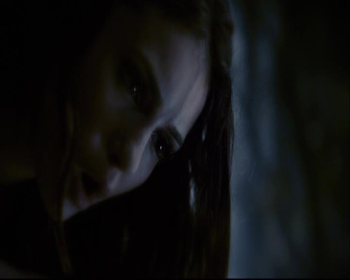 VampireDiariesWorld-dot-org_2x04MemoryLane2244.jpg