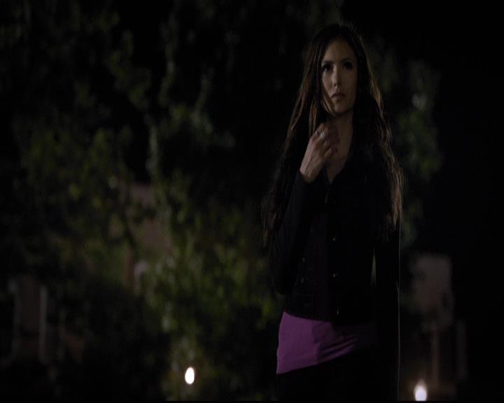 VampireDiariesWorld-dot-org_2x04MemoryLane2251.jpg