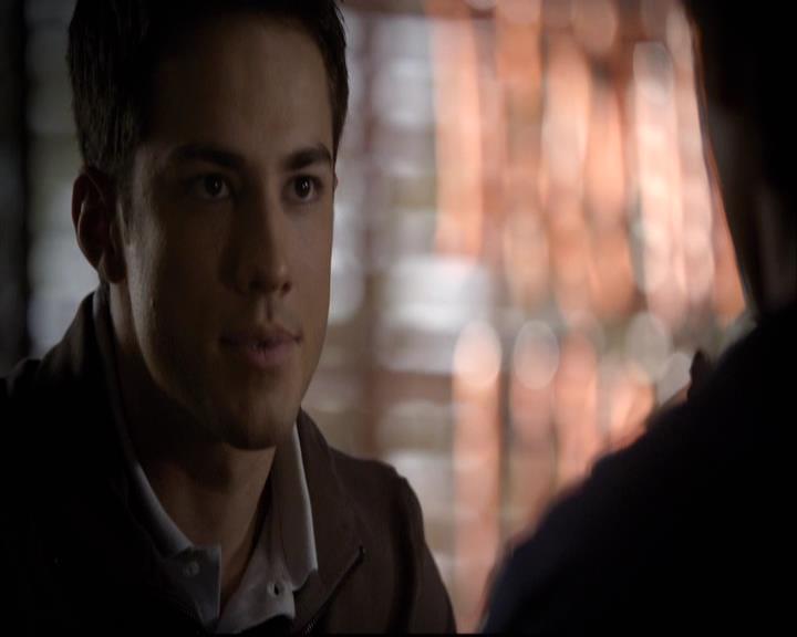 VampireDiariesWorld-dot-org_2x05KillOrBeKilled0512.jpg