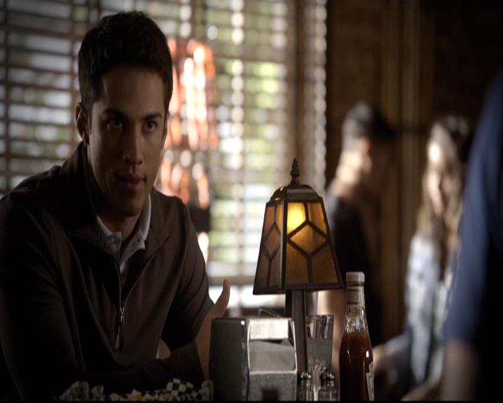 VampireDiariesWorld-dot-org_2x05KillOrBeKilled0523.jpg