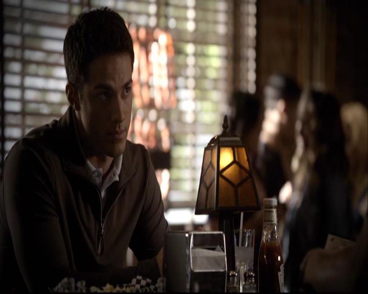 VampireDiariesWorld-dot-org_2x05KillOrBeKilled0527.jpg