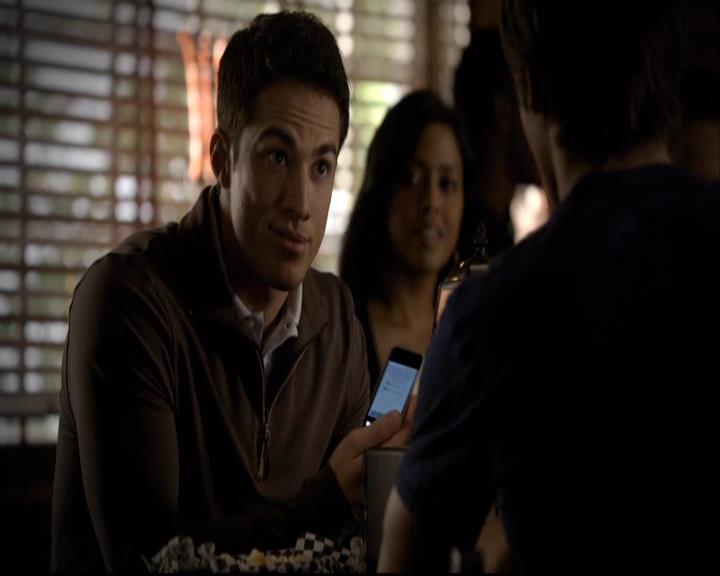 VampireDiariesWorld-dot-org_2x05KillOrBeKilled0535.jpg