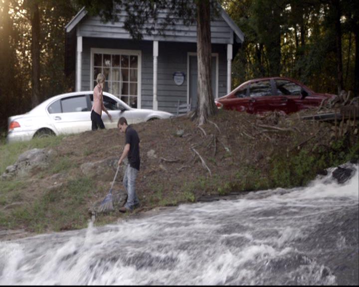 VampireDiariesWorld-dot-org_2x05KillOrBeKilled1035.jpg