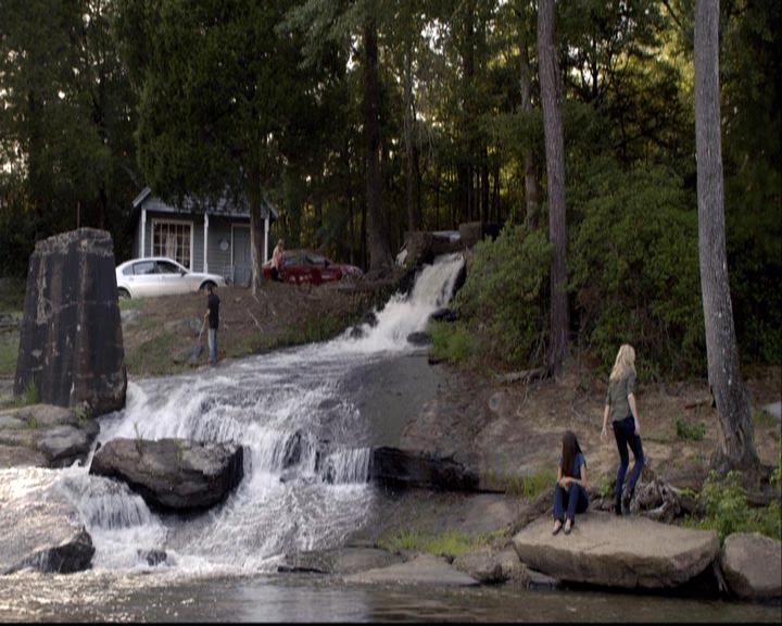 VampireDiariesWorld-dot-org_2x05KillOrBeKilled1041.jpg