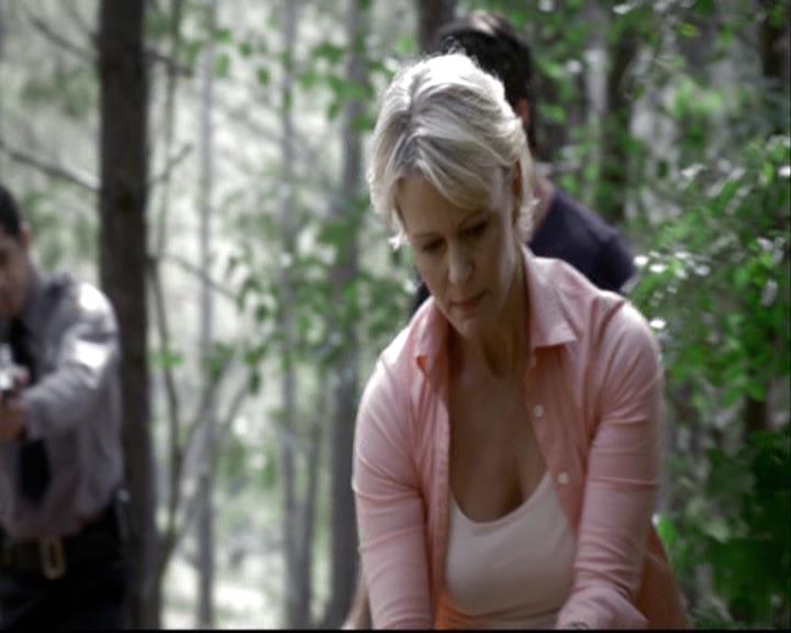 VampireDiariesWorld-dot-org_2x05KillOrBeKilled1147.jpg