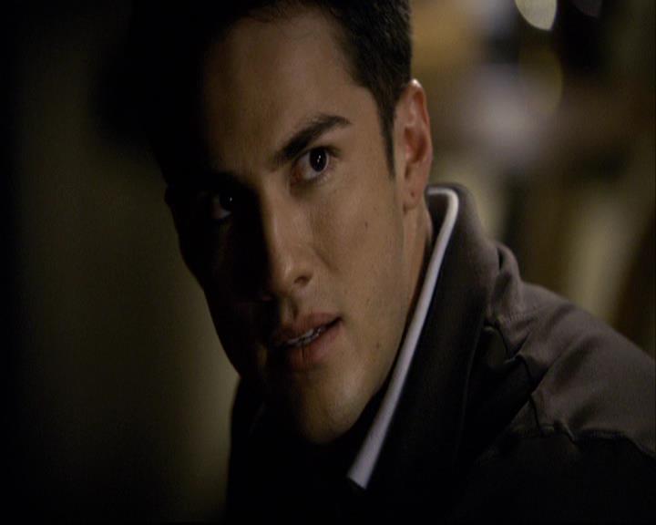 VampireDiariesWorld-dot-org_2x05KillOrBeKilled1205.jpg