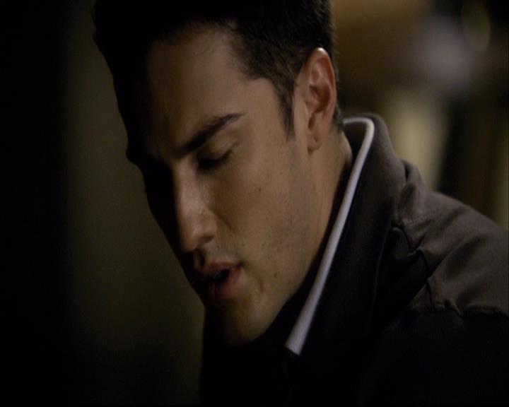VampireDiariesWorld-dot-org_2x05KillOrBeKilled1208.jpg