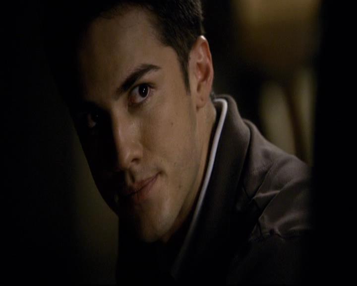 VampireDiariesWorld-dot-org_2x05KillOrBeKilled1219.jpg