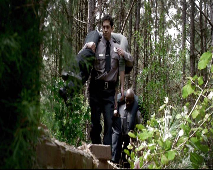 VampireDiariesWorld-dot-org_2x05KillOrBeKilled1240.jpg