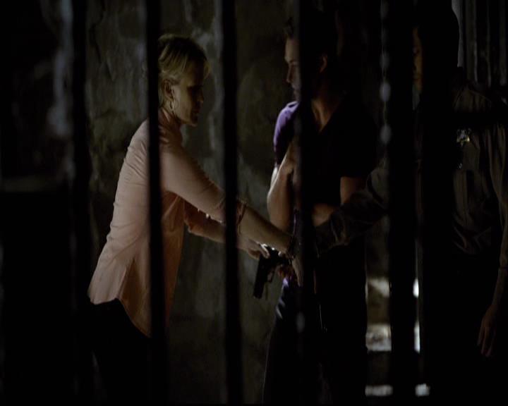 VampireDiariesWorld-dot-org_2x05KillOrBeKilled1258.jpg