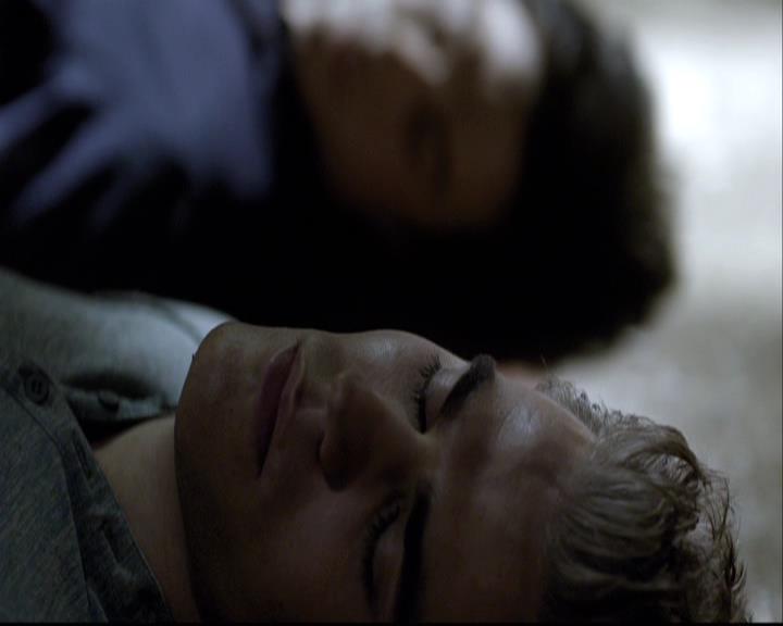 VampireDiariesWorld-dot-org_2x05KillOrBeKilled1369.jpg
