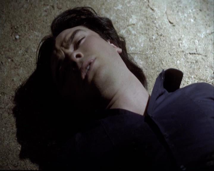 VampireDiariesWorld-dot-org_2x05KillOrBeKilled1374.jpg