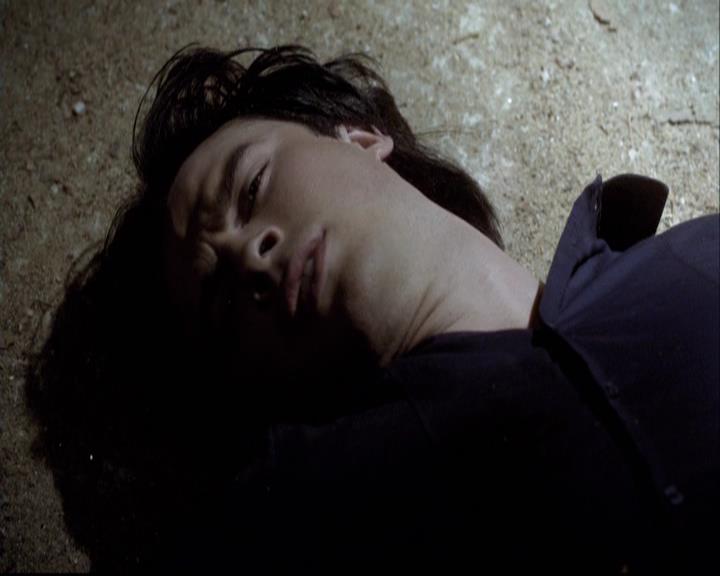 VampireDiariesWorld-dot-org_2x05KillOrBeKilled1379.jpg