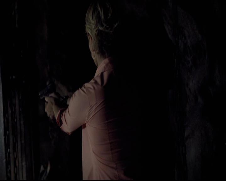 VampireDiariesWorld-dot-org_2x05KillOrBeKilled1419.jpg