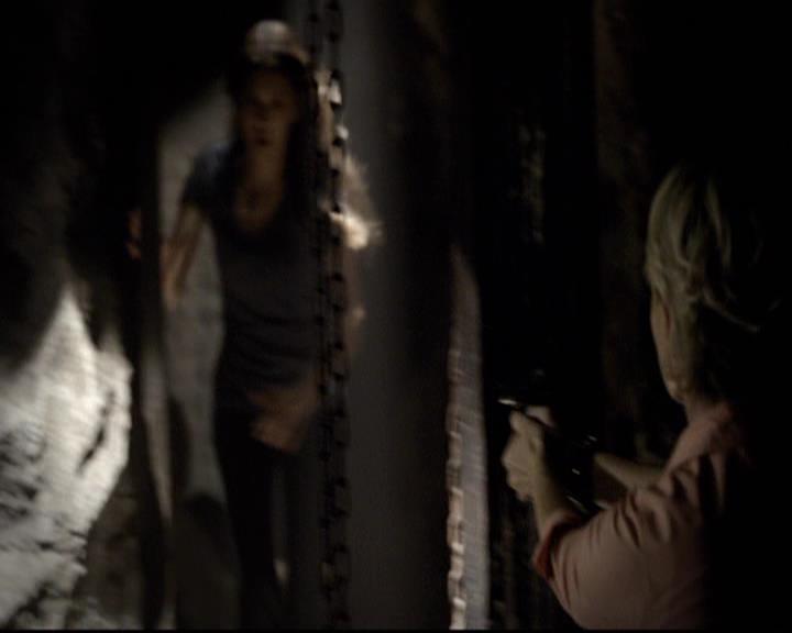 VampireDiariesWorld-dot-org_2x05KillOrBeKilled1424.jpg