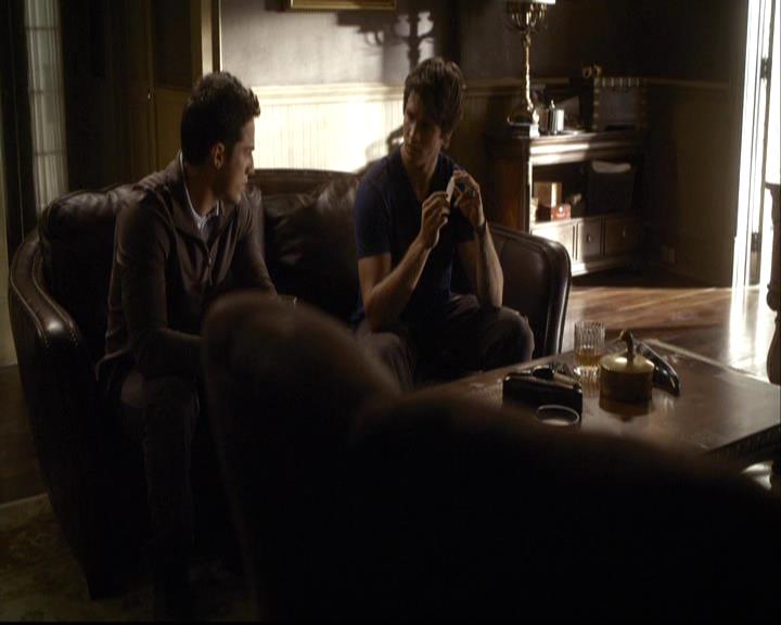 VampireDiariesWorld-dot-org_2x05KillOrBeKilled1574.jpg