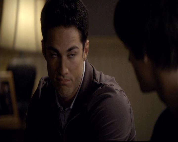 VampireDiariesWorld-dot-org_2x05KillOrBeKilled1579.jpg