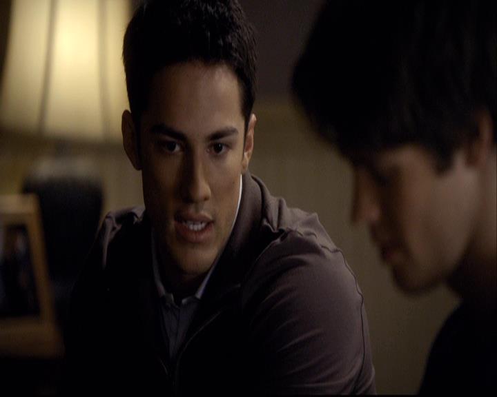 VampireDiariesWorld-dot-org_2x05KillOrBeKilled1585.jpg