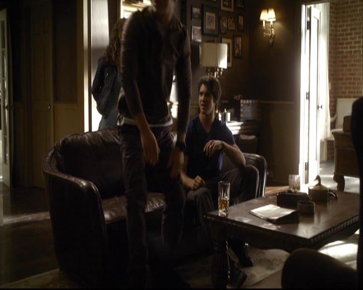 VampireDiariesWorld-dot-org_2x05KillOrBeKilled1602.jpg