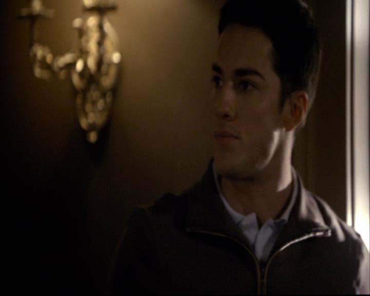 VampireDiariesWorld-dot-org_2x05KillOrBeKilled1610.jpg