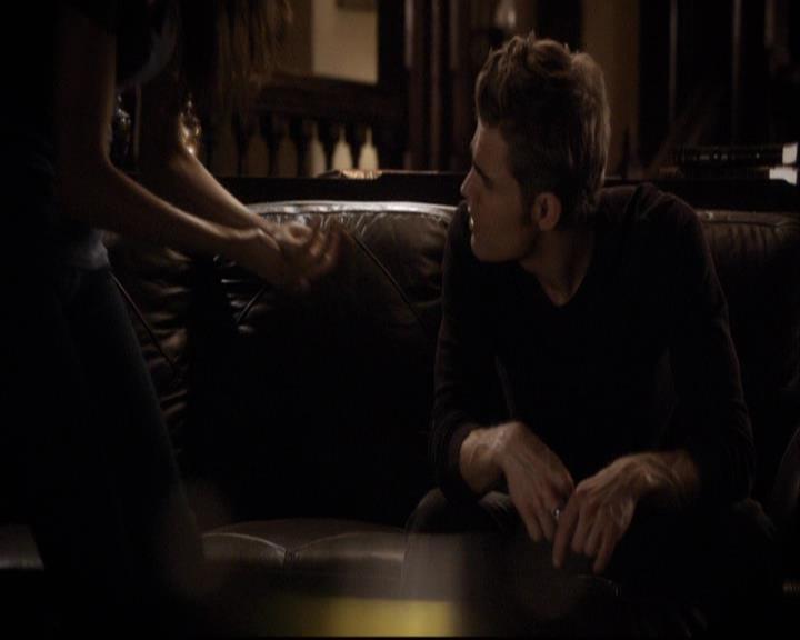VampireDiariesWorld-dot-org_2x05KillOrBeKilled2105.jpg