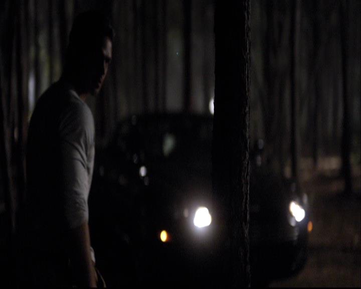 VampireDiariesWorld-dot-org_2x05KillOrBeKilled2161.jpg