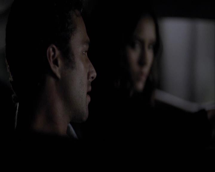 VampireDiariesWorld-dot-org_2x05KillOrBeKilled2171.jpg