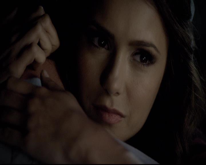 VampireDiariesWorld-dot-org_2x05KillOrBeKilled2203.jpg