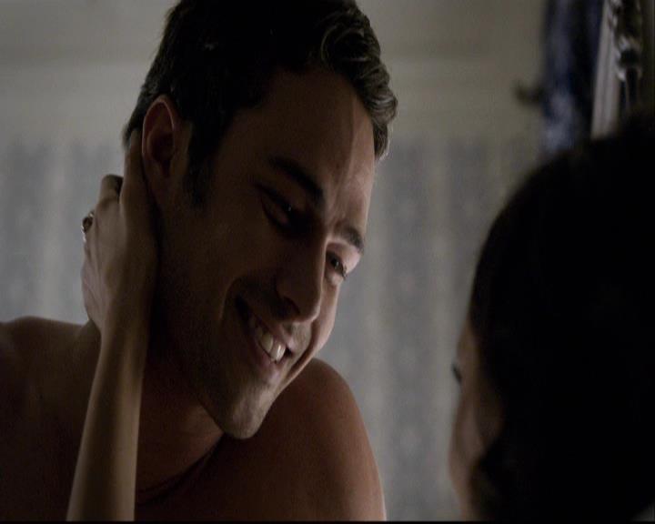 VampireDiariesWorld-dot-org_2x06PlanB0048.jpg