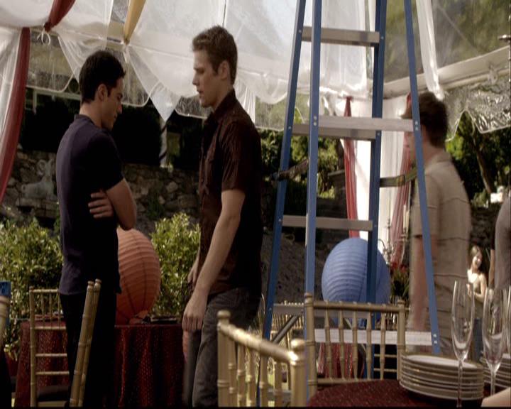 VampireDiariesWorld-dot-org_2x06PlanB0692.jpg