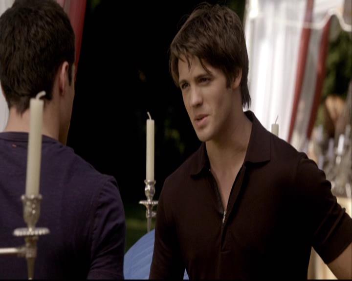 VampireDiariesWorld-dot-org_2x06PlanB0710.jpg
