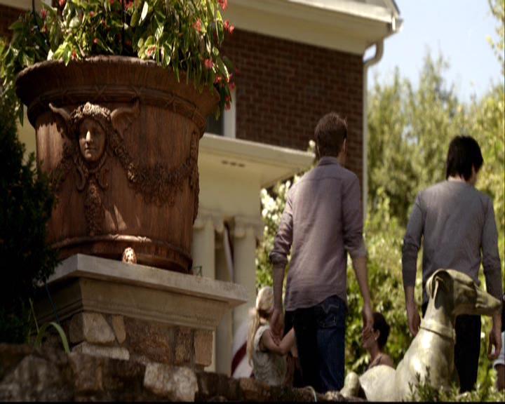 VampireDiariesWorld-dot-org_2x06PlanB0732.jpg