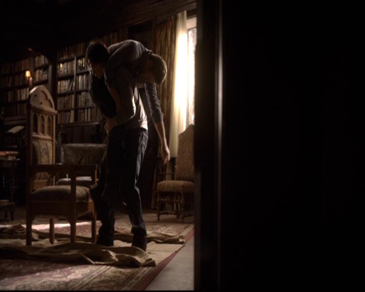 VampireDiariesWorld-dot-org_2x06PlanB0950.jpg