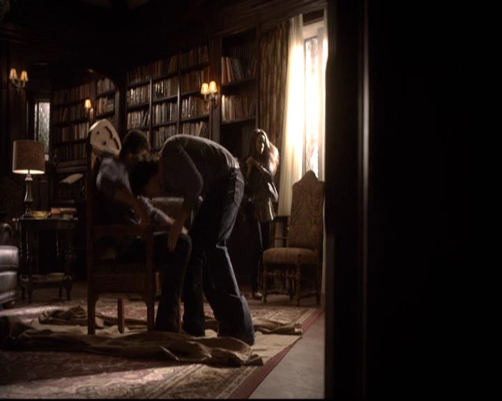 VampireDiariesWorld-dot-org_2x06PlanB0951.jpg
