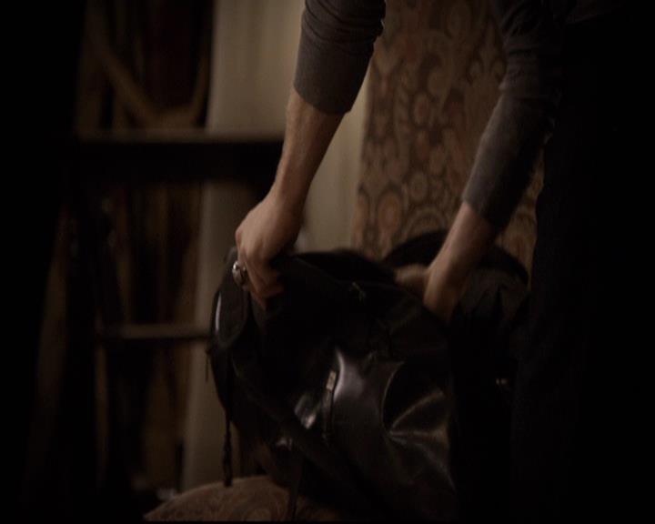 VampireDiariesWorld-dot-org_2x06PlanB0969.jpg
