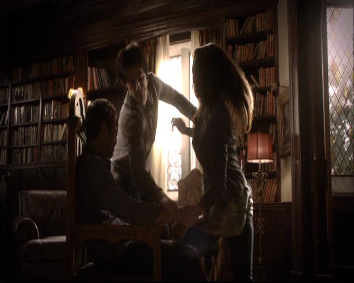 VampireDiariesWorld-dot-org_2x06PlanB1009.jpg
