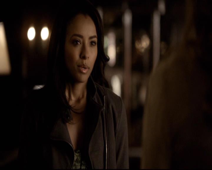 VampireDiariesWorld-dot-org_2x06PlanB1054.jpg