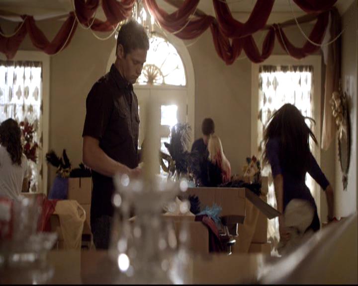 VampireDiariesWorld-dot-org_2x06PlanB1132.jpg