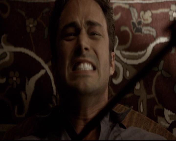 VampireDiariesWorld-dot-org_2x06PlanB1152.jpg