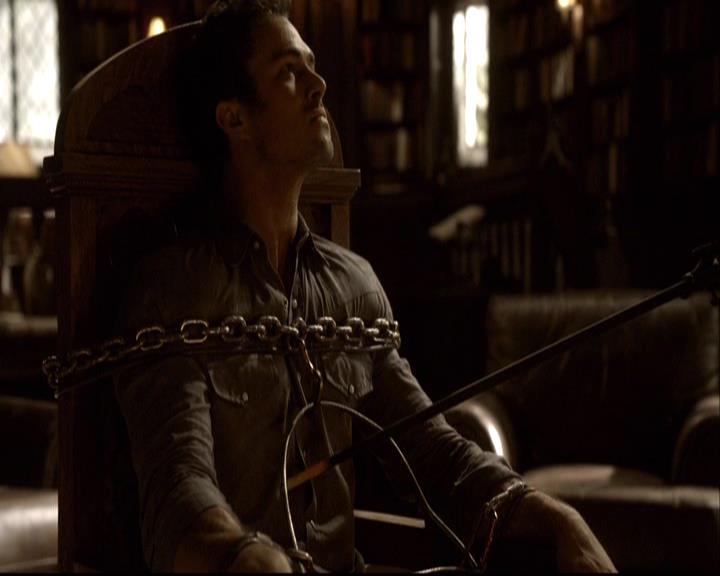 VampireDiariesWorld-dot-org_2x06PlanB1199.jpg