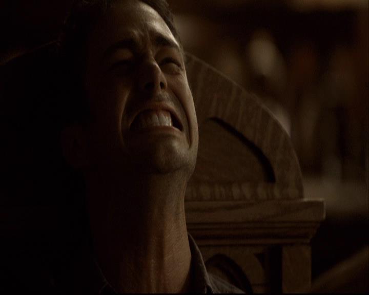 VampireDiariesWorld-dot-org_2x06PlanB1201.jpg