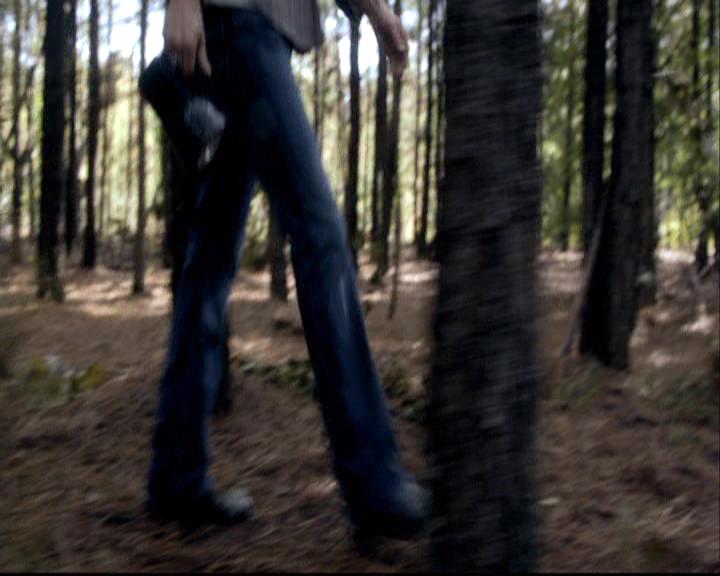 VampireDiariesWorld-dot-org_2x06PlanB1206.jpg