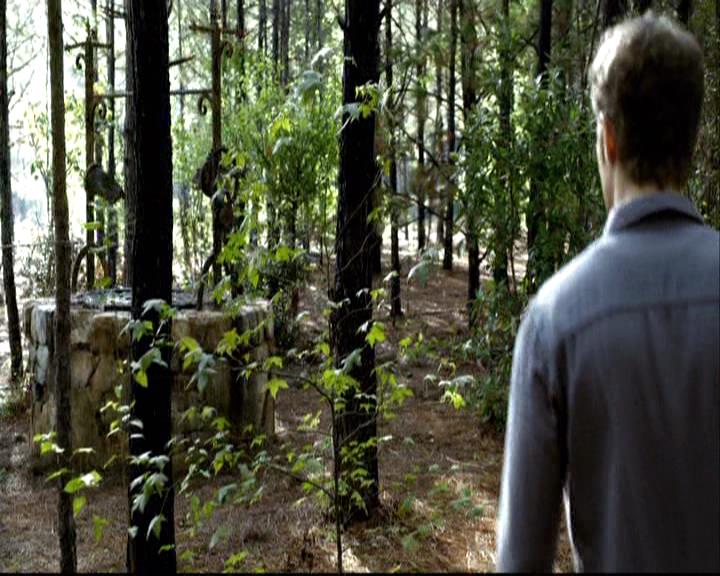 VampireDiariesWorld-dot-org_2x06PlanB1215.jpg