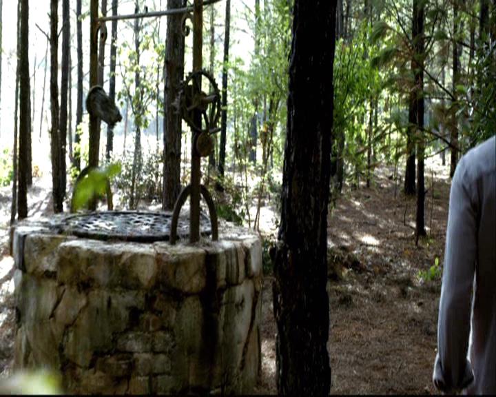 VampireDiariesWorld-dot-org_2x06PlanB1218.jpg