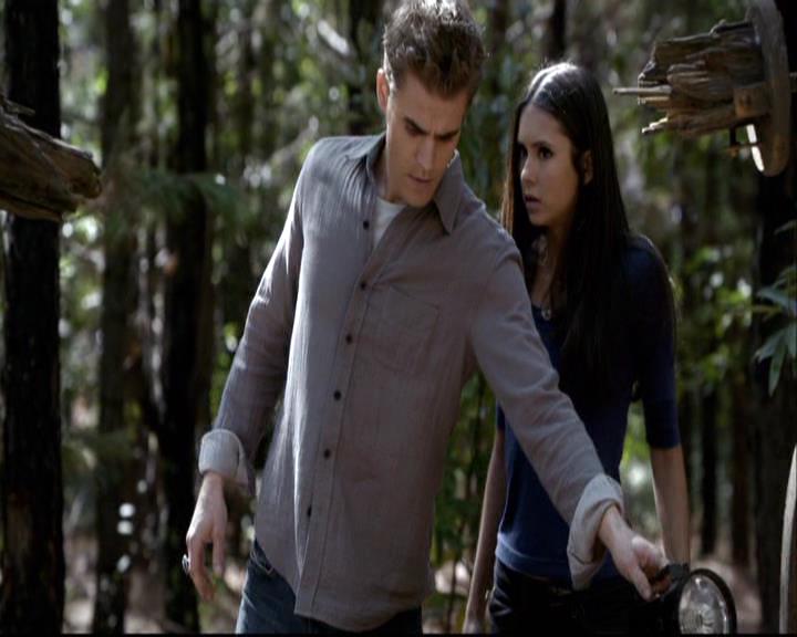 VampireDiariesWorld-dot-org_2x06PlanB1241.jpg