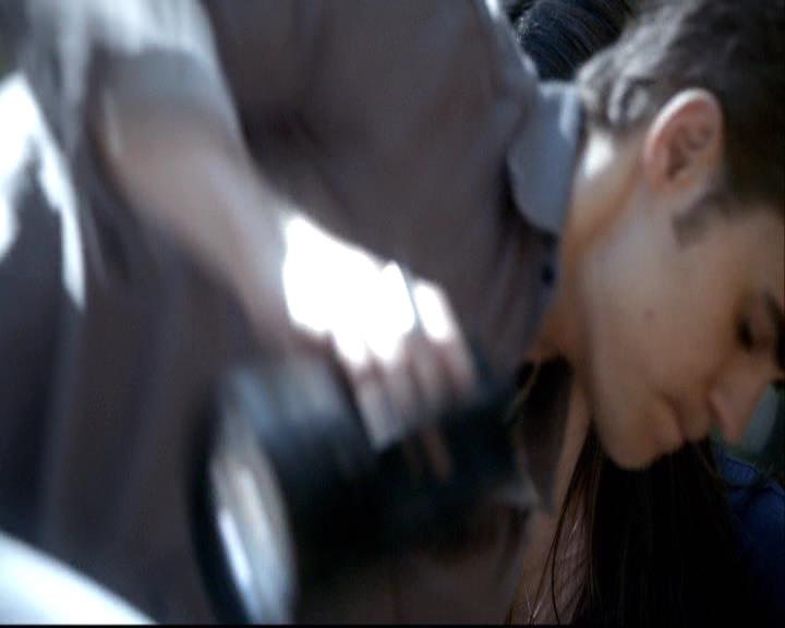 VampireDiariesWorld-dot-org_2x06PlanB1258.jpg